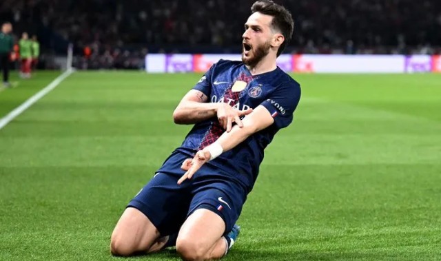 开云官方官网-KK本赛季欧冠已参与12个进球，比之前3季之和还多1球